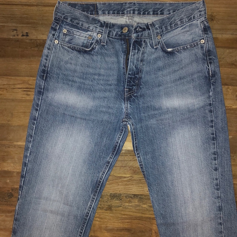 Men’s size 30/ 32 514 Jeans
